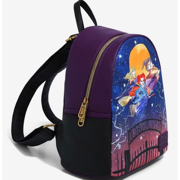 Hocus Pocus - Picture 2 of 3